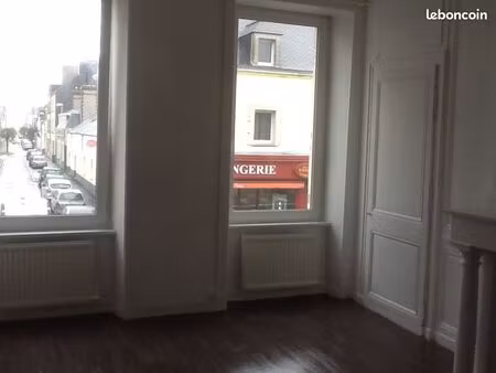 f2 quartier st clément