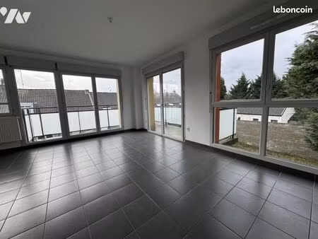 studio 1 pièce 31 m²