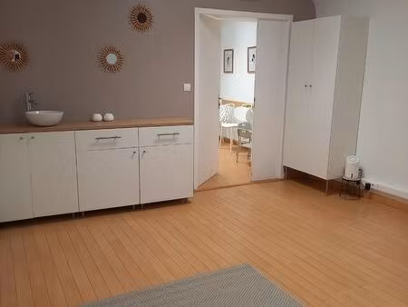 salle de consultation  bureau à louer meublé
