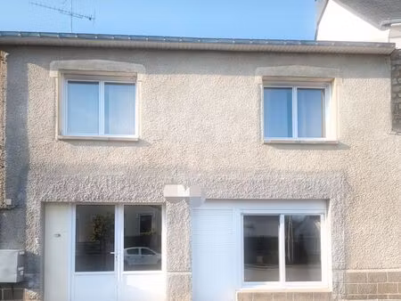 maison avec hangar attenant