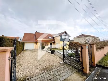 maison 6 pièces 155 m²