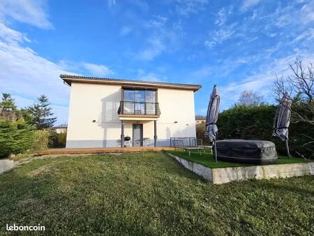 maison 4 pièces 109 m²