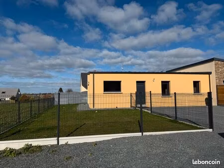 maison  plain-pied  trois chambres