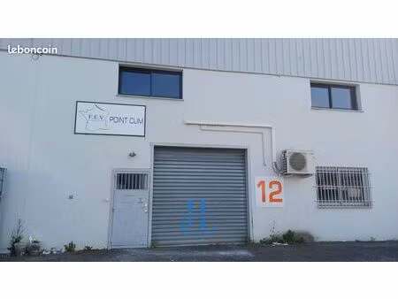 local bureaux 140 m²