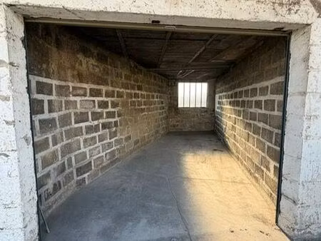 garage à louer