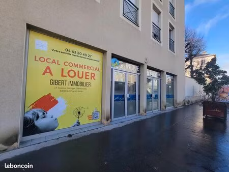 local commercial 208 m²