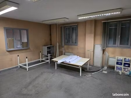 local commercial 26 m² sainte-florine