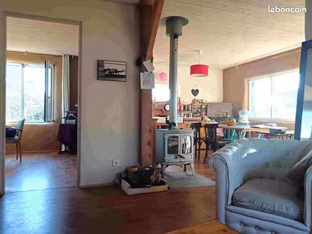 maison écologique en bois terre paille