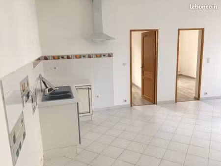 appartement indépendant de 76 m² à louer à chardogne
