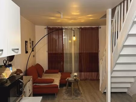 a vendre - appartement t3 avec parkings privés   entrée privée et aire de jeux privée