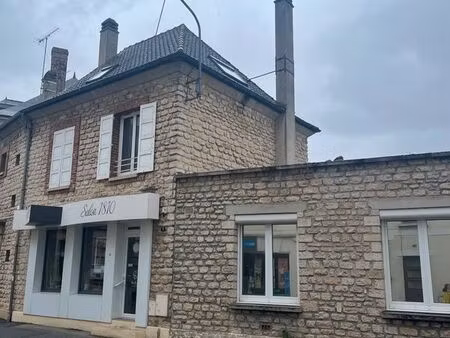 maison de charme – 100 m² – 4 chambres – centre-ville