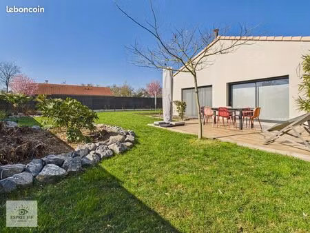 maison 5 pièces 117 m²