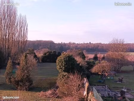 studio proche roissy aeroport charles de gaulle avec parking possibilite de garage moto fe