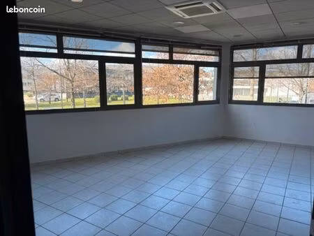 bureaux 160 m² saint etienne