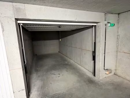 garage box en sous-sol