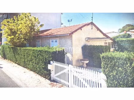 vente maison 4 pièces 93 m² à ares (33740)  331 000 €