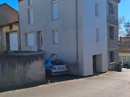 maison de bourg 80m2 à rénover