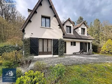 maison 6 pièces 176 m²