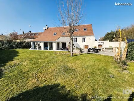 maison 6 pièces 145 m²