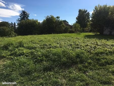 terrain à bâtir 711 m2 à chas