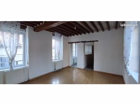 appartement 2 pièces 42 m² chantilly centre