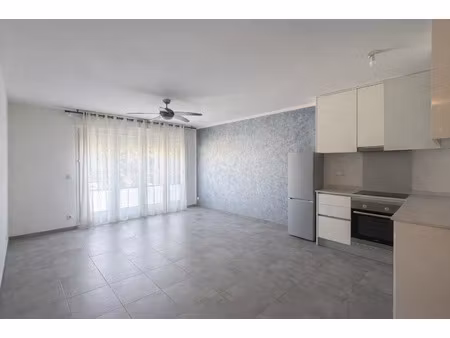 location appartement 4 pièces 82 m² à villevaudé (77410)