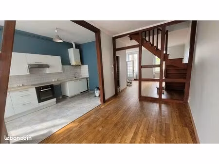 immeuble de rapport situé au centre-ville de nevers avec 4 appartements