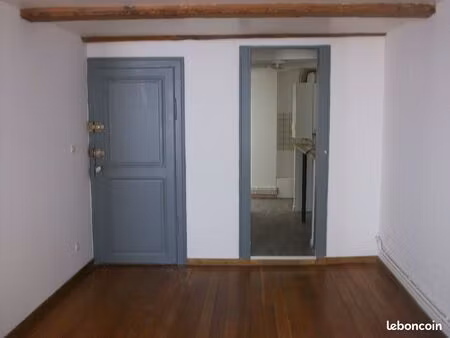 a louer f2 45 m2 quartier outre seille