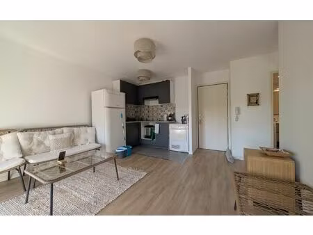 location appartement  m² t-2 à montech  530 €