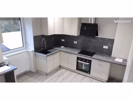 très jolie appartement avec jardin privatif