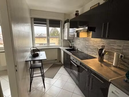 f5 calme et lumineux