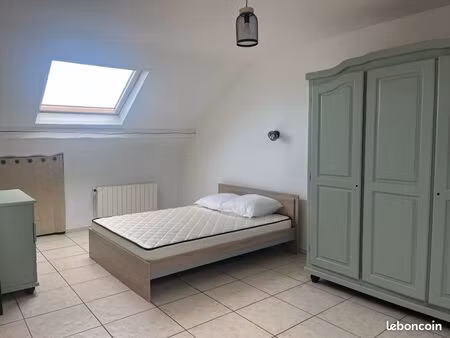 appartement meublé et rénové avec stationnement