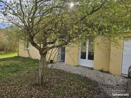 pavillon 4 pièces 90 m²