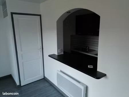 bagneres de bigorre : loue t2