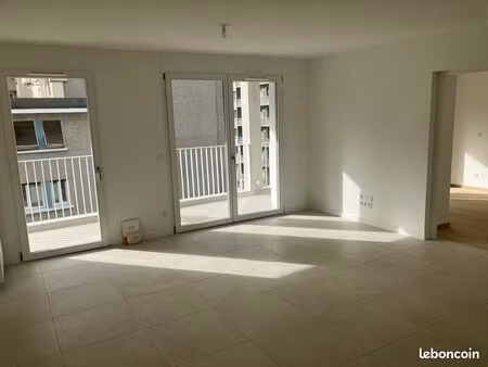 location t2 grenoble centre