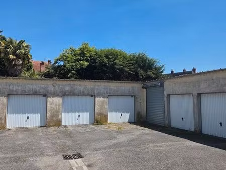 loue grand garage 47 m² – tarbes centre / gare