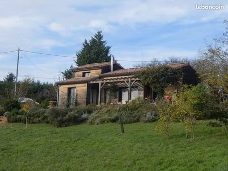 maison ossature bois très grand terrain dans un hameau à 35 km de toulouse