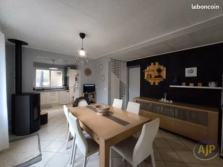 maison 5 pièces 79 m²