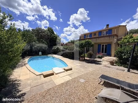 maison 6 pièces 143 m²