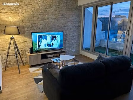 à louer – t2 meublé 48 m² – centre-ville de lorient