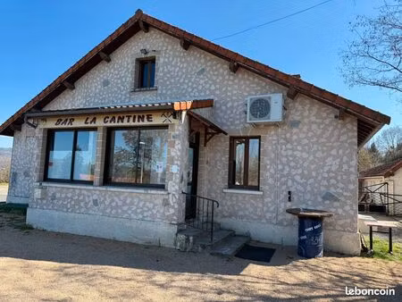 vend fond de commerce et mur