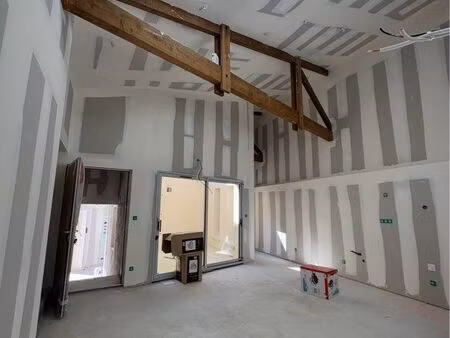 ? duplex esprit loft 80 m² – patio + garage – centre latresne