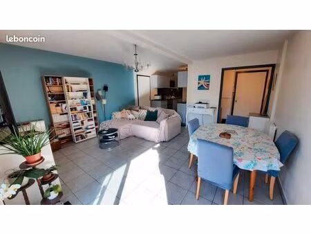 appartement . 3 pièces . 63m²