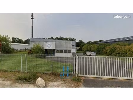 local bureaux 450 m²