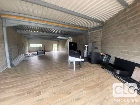 location bureaux et commerces à pleuven (29170) : à louer / 170m² pleuven