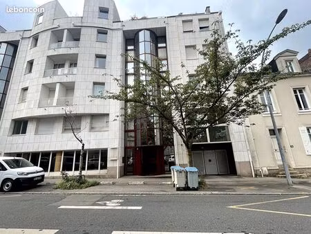 parking/box 1 pièce nantes