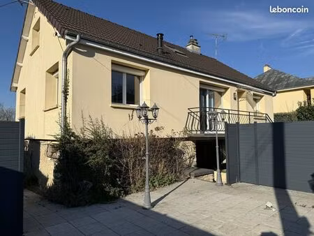 maison 6 pièces 113 m²