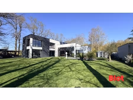 vente - chavagne - maison contemporaine lumineuse dans un écrin de verdure – à 15 minutes 