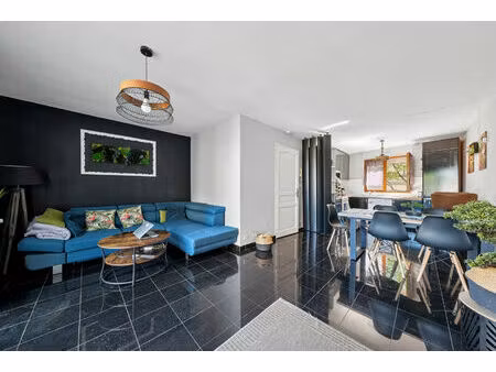 a vendre - duplexe - belvedere limite les lilas