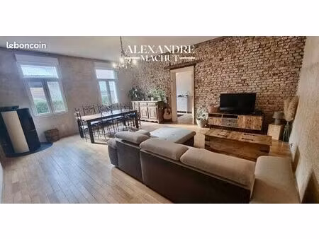 longère 6 pièces 182 m²